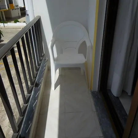 Vendégház Luar *